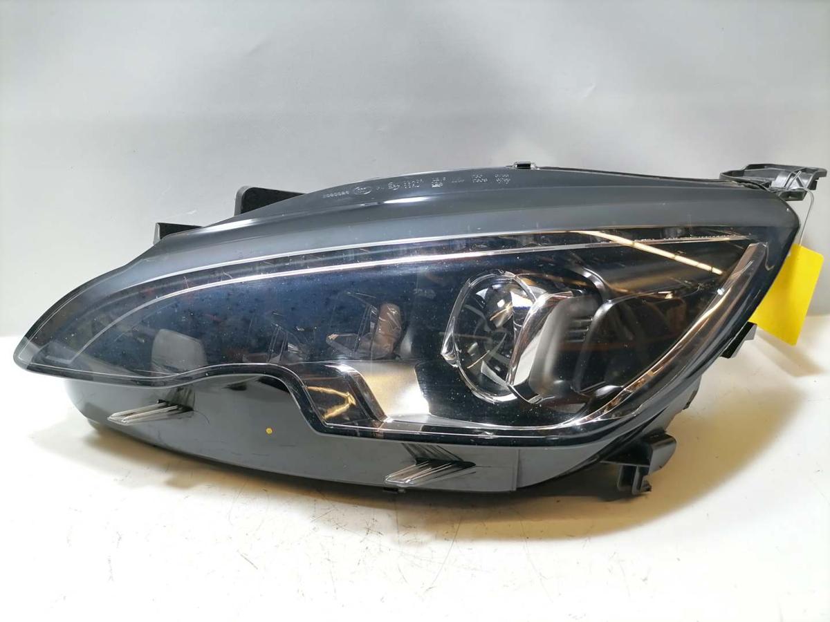 Peugeot 308 2 SW original Scheinwerfer vorn links LED Bj.2016